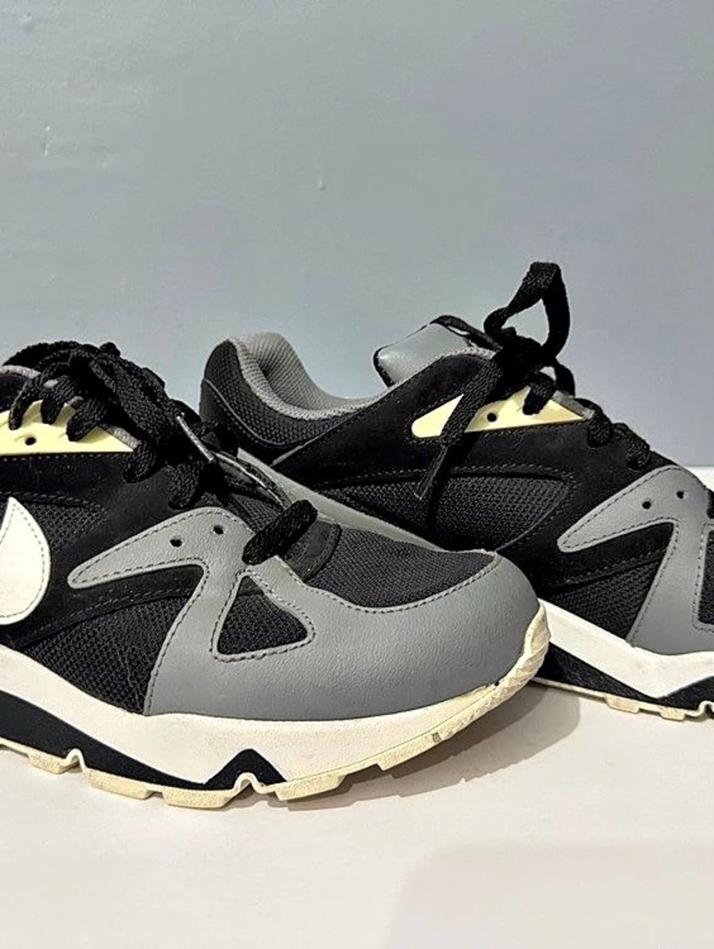 Nike Air Max 90 Black & Gray US 9.5